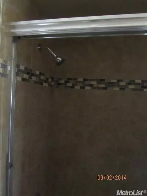 2225 Lambert St, Modesto, CA 95354 photo 8