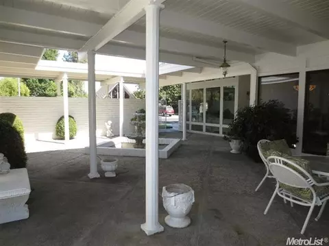 909 Foxcroft Ln, Modesto, CA 95355 photo 17