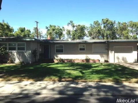 513 Coronado Way, Modesto, CA 95350 photo 1