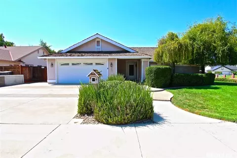 365 Rosewall Way, Tracy, CA 95376 photo 2