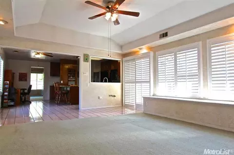 365 Rosewall Way, Tracy, CA 95376 photo 5