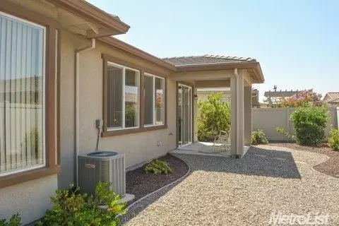 2525 Shadow Berry Dr, Manteca, CA 95336 photo 18