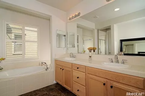 967 Campfire Cir, Rocklin, CA 95765 photo 12