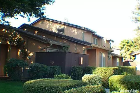 4009 Elmo Loop #b, Modesto, CA 95356 photo 1
