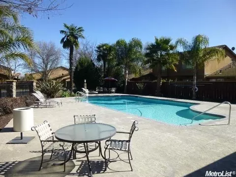 4009 Elmo Loop #b, Modesto, CA 95356 photo 12