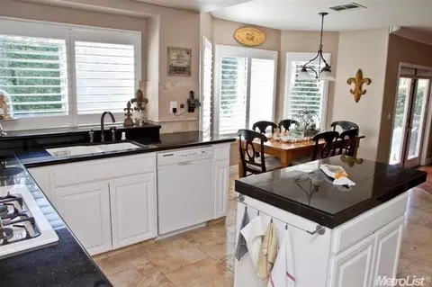 780 Petrig St, Tracy, CA 95376 photo 6