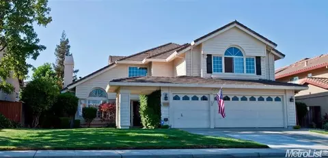 780 Petrig St, Tracy, CA 95376 photo 1