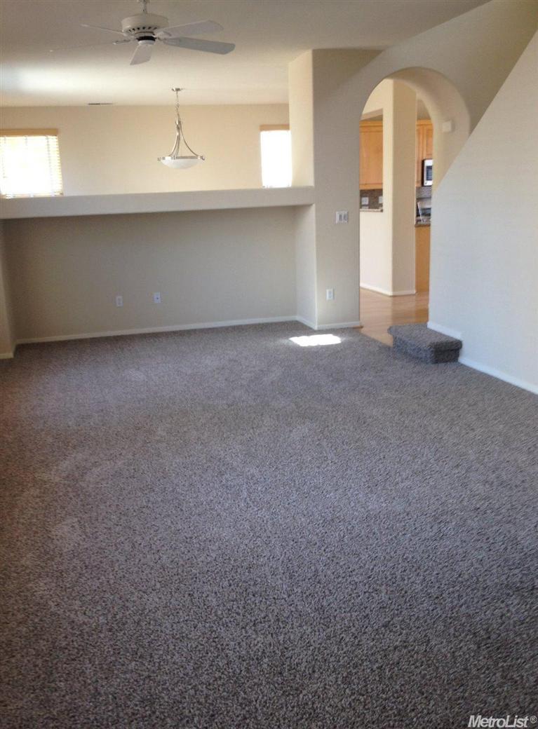 349 Burlington Dr, Tracy, CA 95376 photo 9