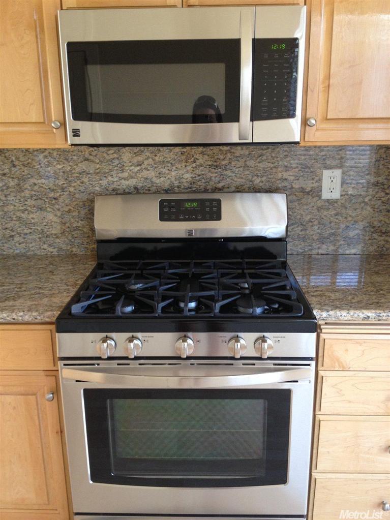 349 Burlington Dr, Tracy, CA 95376 photo 3