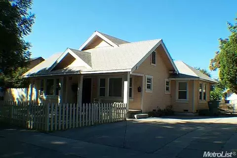 124 Roselawn Ave, Modesto, CA 95351 photo 1