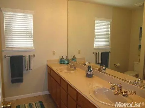 3816 Chedworth Ln, Modesto, CA 95355 photo 14