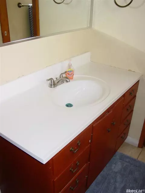 402 Daisy Ave, Lodi, CA 95240 photo 10