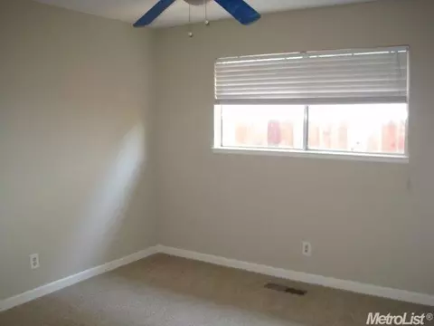 1761 Smith Dr, Turlock, CA 95382 photo 9