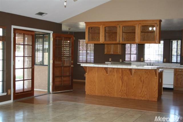 11875 E Mayers Rd, Acampo, CA 95220 photo 2
