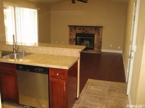 7828 Caber, Antelope, CA 95843 photo 4