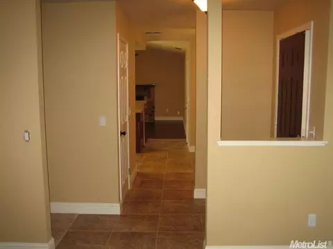 7828 Caber, Antelope, CA 95843 photo 5