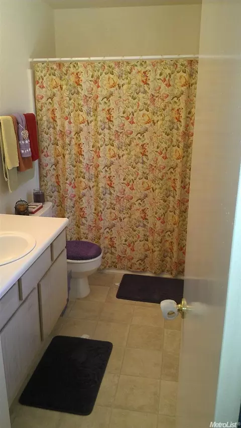 132 N Mcclure Rd, Modesto, CA 95357 photo 14