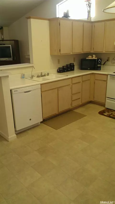 132 N Mcclure Rd, Modesto, CA 95357 photo 6