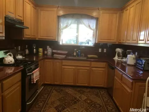 8260 E Keyes Rd, Hughson, CA 95326 photo 8