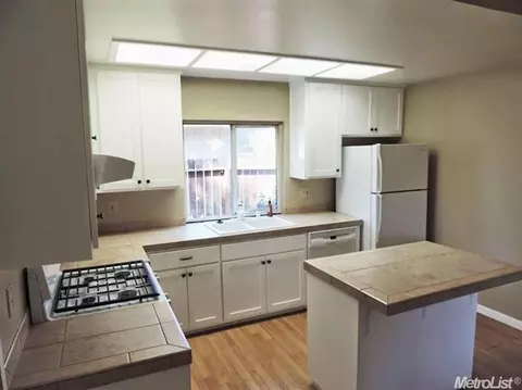 9257 Pershing Ave, Orangevale, CA 95662 photo 5