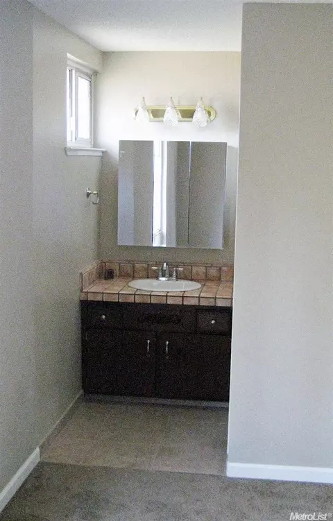 9257 Pershing Ave, Orangevale, CA 95662 photo 18