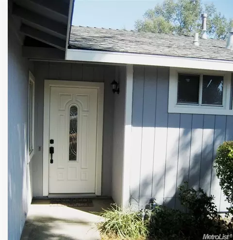 9257 Pershing Ave, Orangevale, CA 95662 photo 3