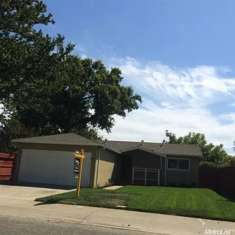 1922 Ayers Ave, Lodi, CA 95242 photo 1