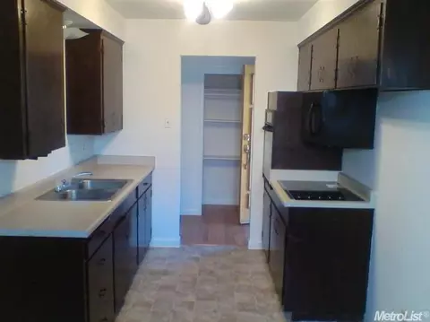 1922 Ayers Ave, Lodi, CA 95242 photo 14