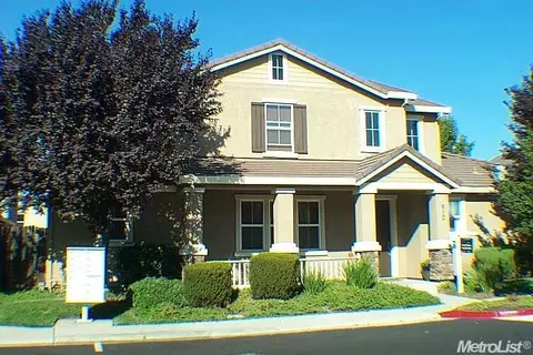 910 Courtyards Loop, Lincoln, CA 95648 photo 1