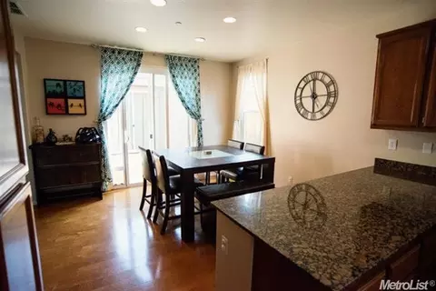910 Courtyards Loop, Lincoln, CA 95648 photo 11