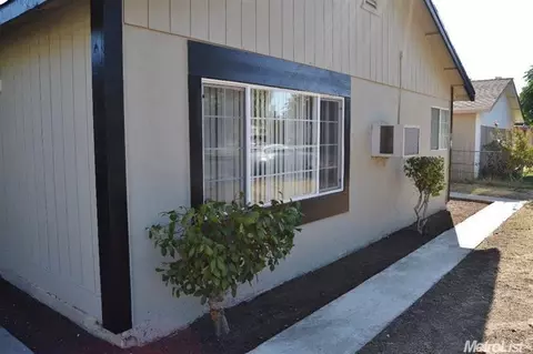 1510 Placer Ave, Modesto, CA 95358 photo 4