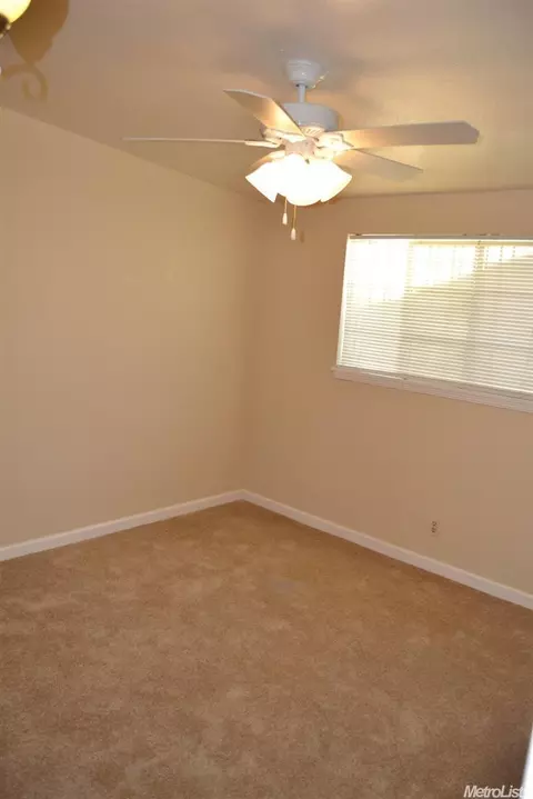 1510 Placer Ave, Modesto, CA 95358 photo 9