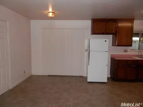 4842 Beaver Ln, Olivehurst, CA 95961 photo 8