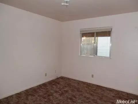 4842 Beaver Ln, Olivehurst, CA 95961 photo 13
