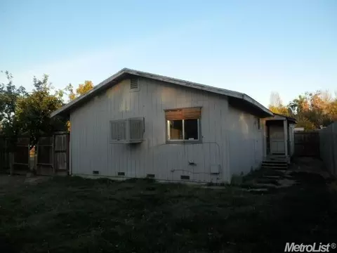 4842 Beaver Ln, Olivehurst, CA 95961 photo 3
