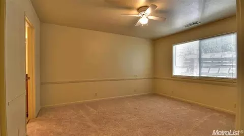 238 N Locust Ave, Ripon, CA 95366 photo 10