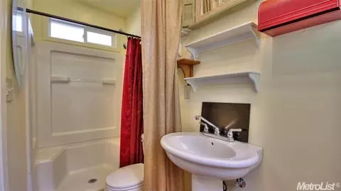 238 N Locust Ave, Ripon, CA 95366 photo 20