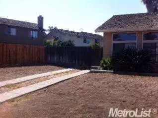 543 S 9th St, Patterson, CA 95363 photo 3