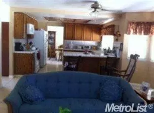 543 S 9th St, Patterson, CA 95363 photo 6