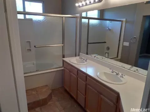 744 Monte Rosa Ln, Manteca, CA 95337 photo 12