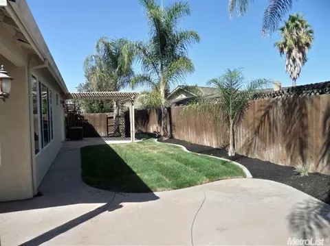 744 Monte Rosa Ln, Manteca, CA 95337 photo 14