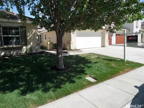 744 Monte Rosa Ln, Manteca, CA 95337 photo 1