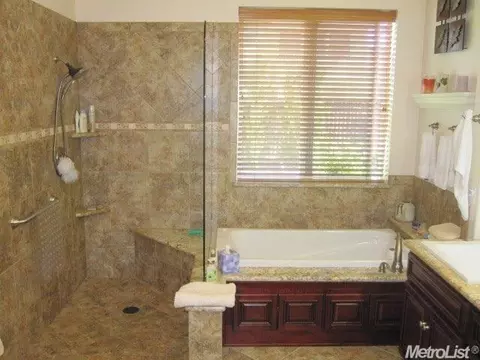 3131 Jerrold Zanzi Ln, Tracy, CA 95377 photo 8