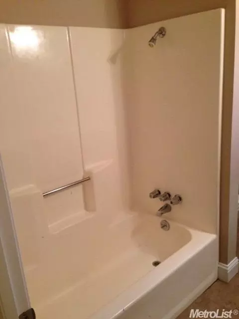 2404 Naas Ct, Modesto, CA 95358 photo 12