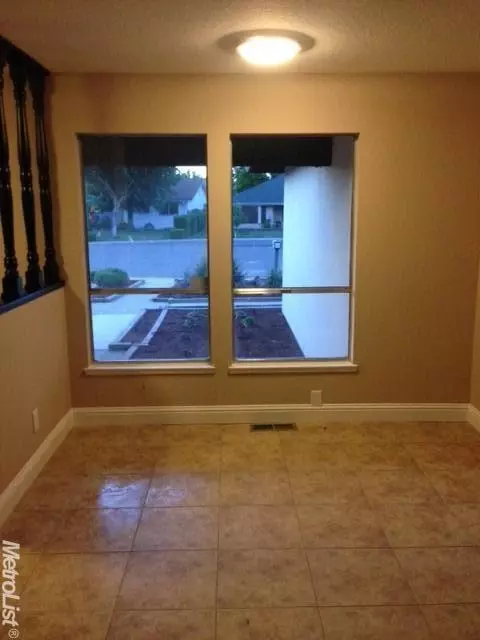 2404 Naas Ct, Modesto, CA 95358 photo 2
