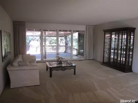 3131 Ozzie Ct, Carmichael, CA 95608 photo 4
