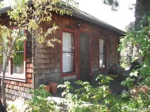 34 School St, Colfax, CA 95713 photo 1