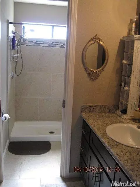 1218 Windsor Pl, Manteca, CA 95336 photo 7