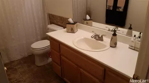 1126 Edith, Ceres, CA 95307 photo 18