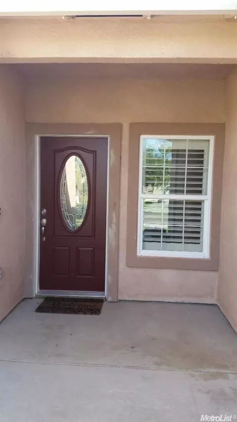 1126 Edith, Ceres, CA 95307 photo 3